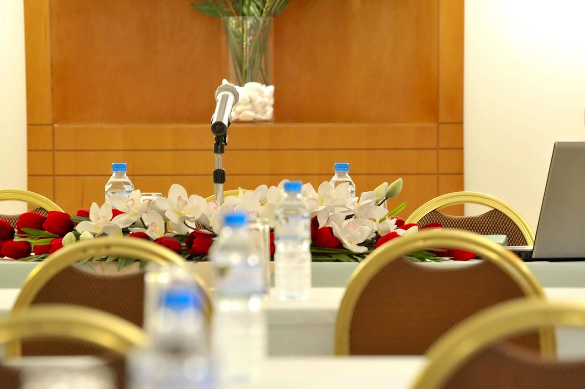 فندق إيسبريا كافالا المظهر الخارجي الصورة